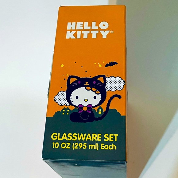 π Hello Kitty Halloween Drinking Glasses - Picture 4 of 9